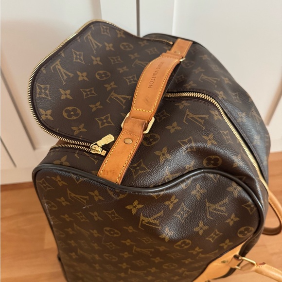 Authentic Louis Vuitton Eloe roller bag / luggage / carry on / duffel bag - Picture 3 of 14
